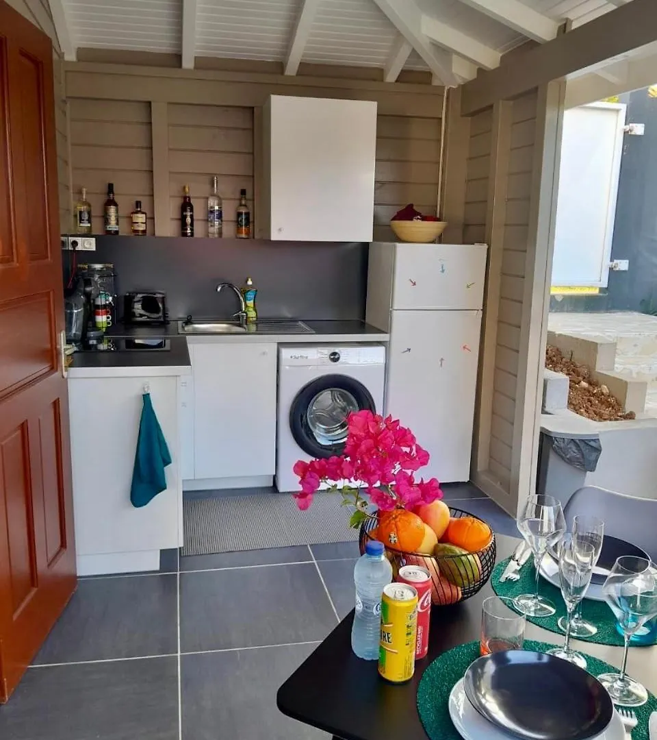 Sunset Breeze Bungalow - Jarry Baie-Mahault Apartment
